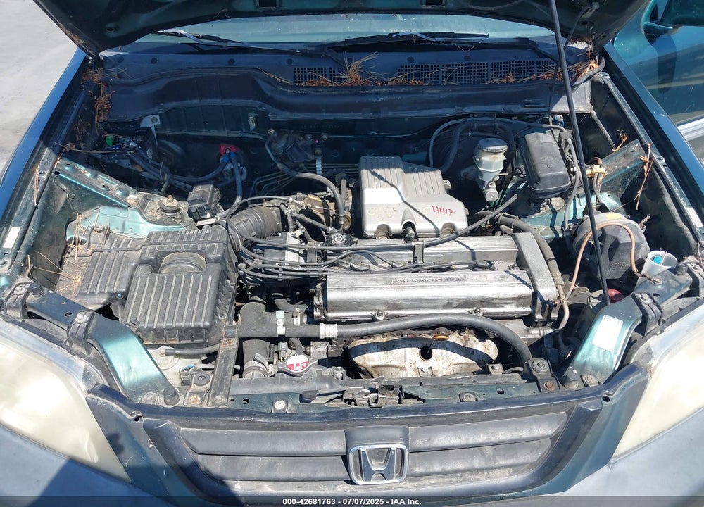 2000 HONDA CR-V EX VIN: JHLRD1861YC027747