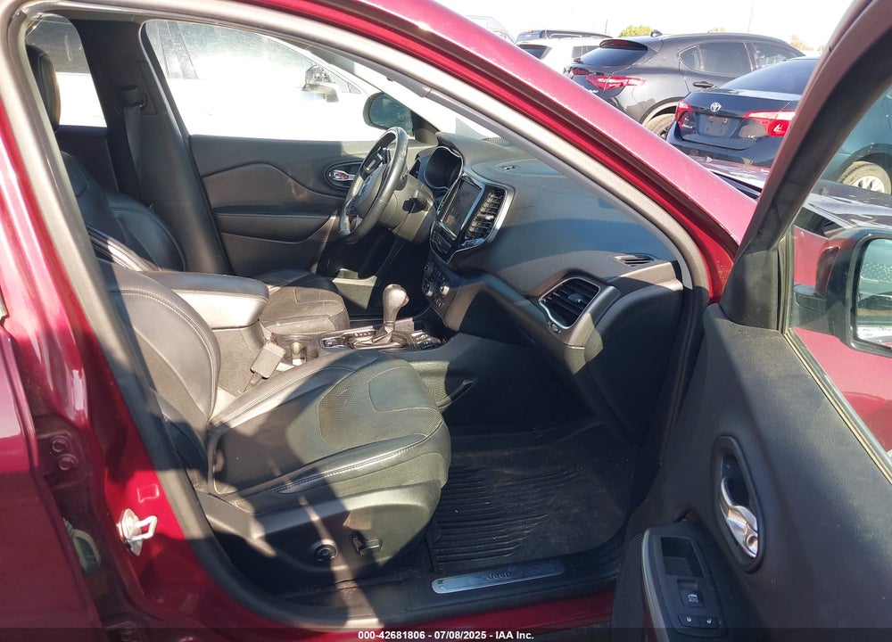 2019 JEEP CHEROKEE VIN: 1C4PJLDB0KD356937