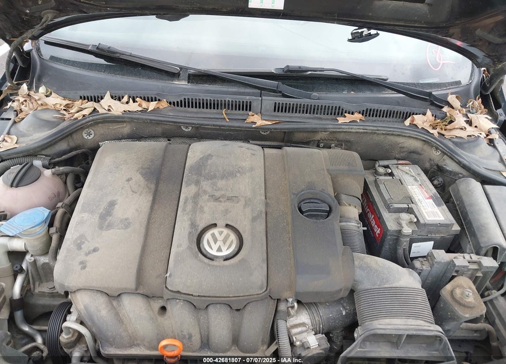 2012 VOLKSWAGEN JETTA 2.5L SE VIN: 3VWDX7AJ4CM414622