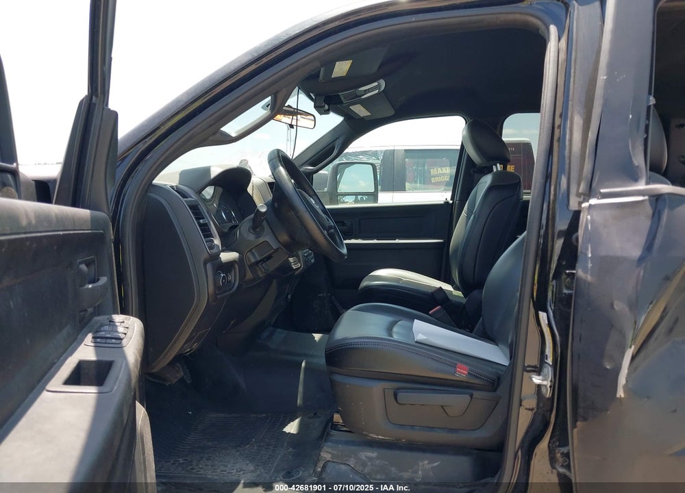 2023 RAM 3500 CHASSIS TRADESMAN/SLT/LAIE/LIMITED VIN: 3C7WRSCL0PG602567