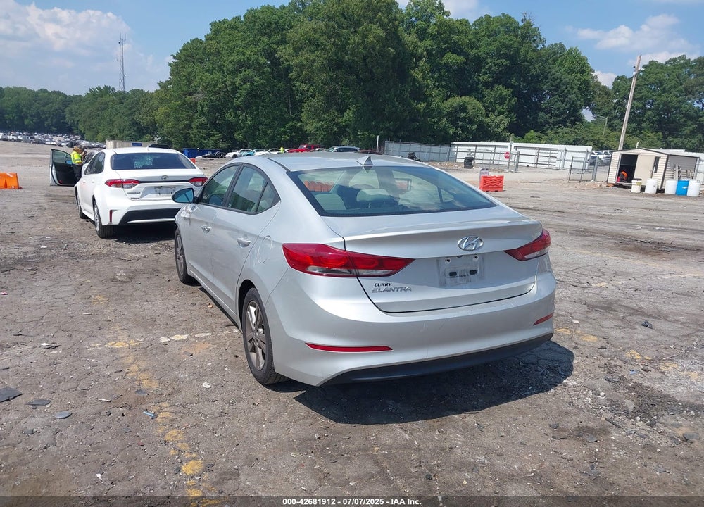 2018 HYUNDAI ELANTRA VIN: 5NPD84LFXJH391549