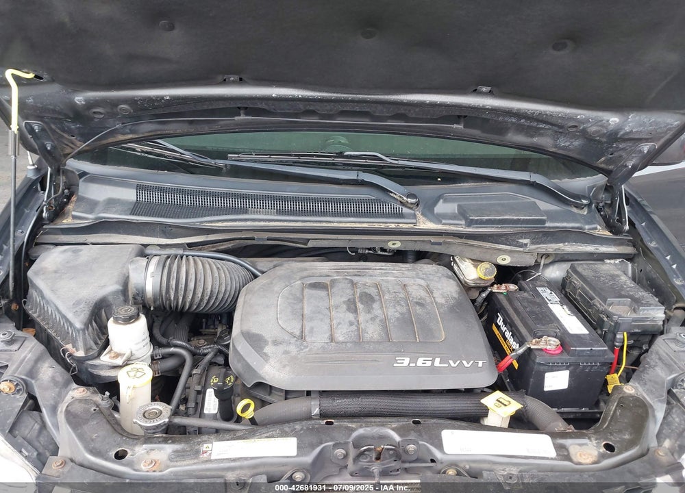 2012 DODGE GRAND CARAVAN VIN: 2C4RDGCG7CR242212