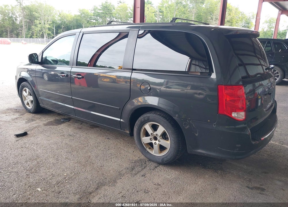 2012 DODGE GRAND CARAVAN VIN: 2C4RDGCG7CR242212