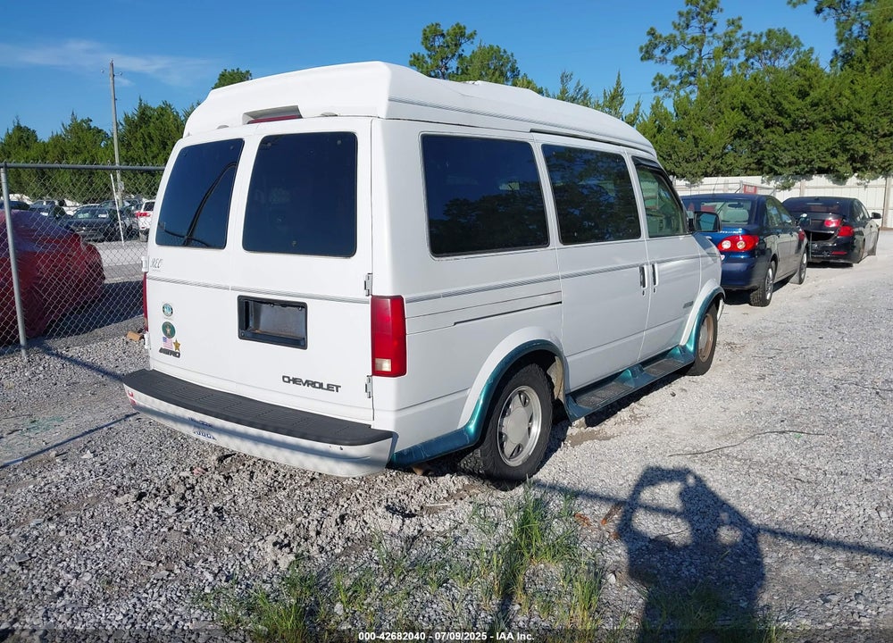 2000 CHEVROLET ASTRO VIN: 1GBDM19W9YB161695