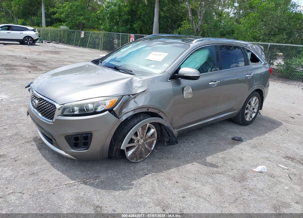 2016 KIA SORENTO VIN: 5XYPK4A58GG126573