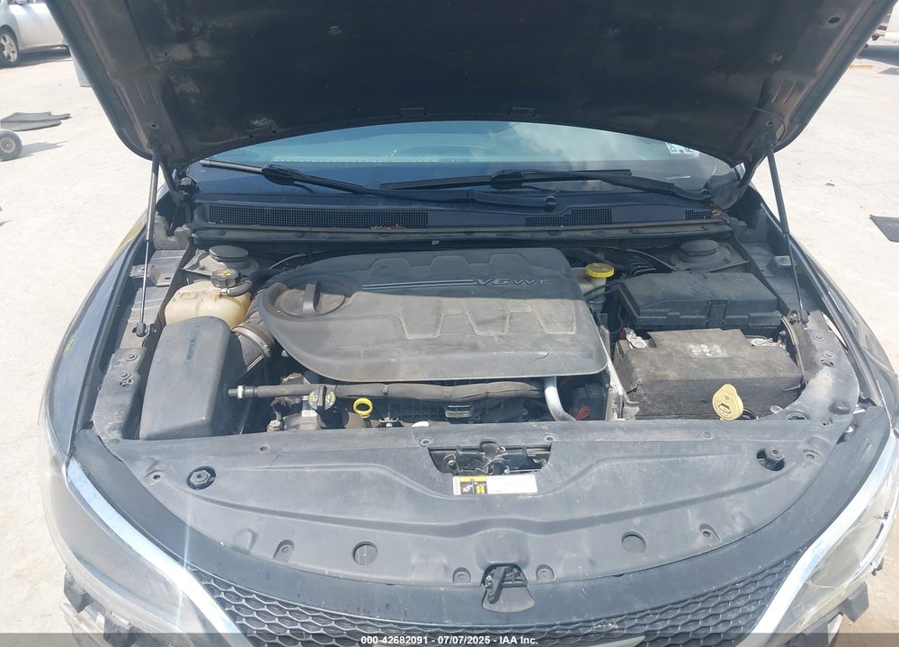 2016 CHRYSLER 200 VIN: 1C3CCCAG2GN111166