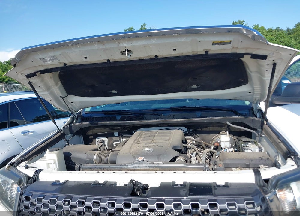 2019 TOYOTA TUNDRA VIN: 5TFRM5F13KX139638