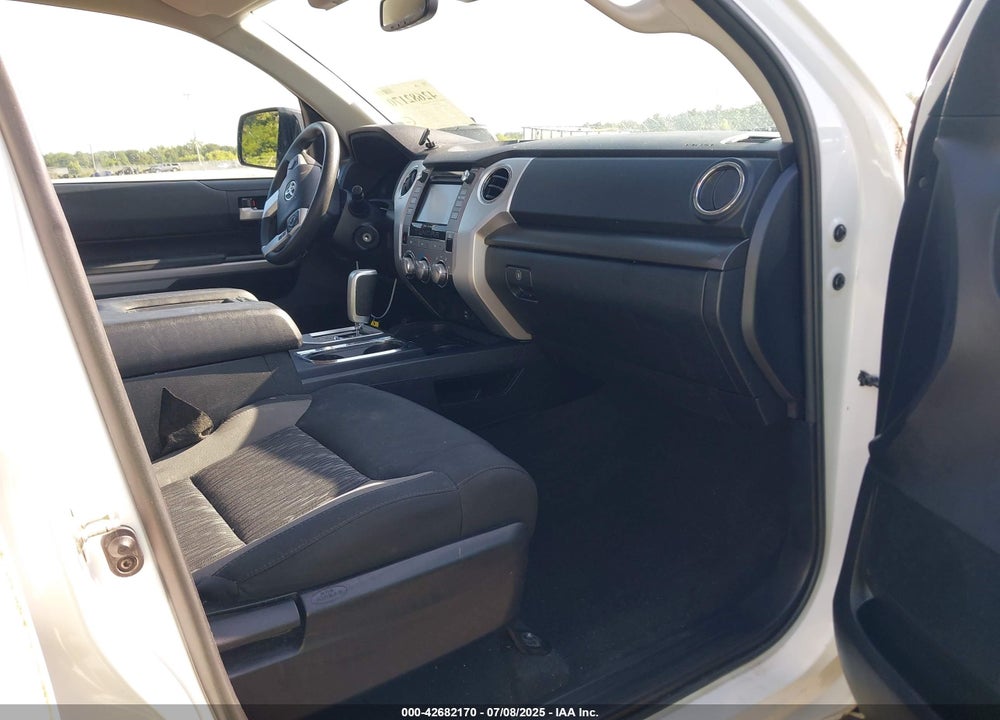 2019 TOYOTA TUNDRA VIN: 5TFRM5F13KX139638