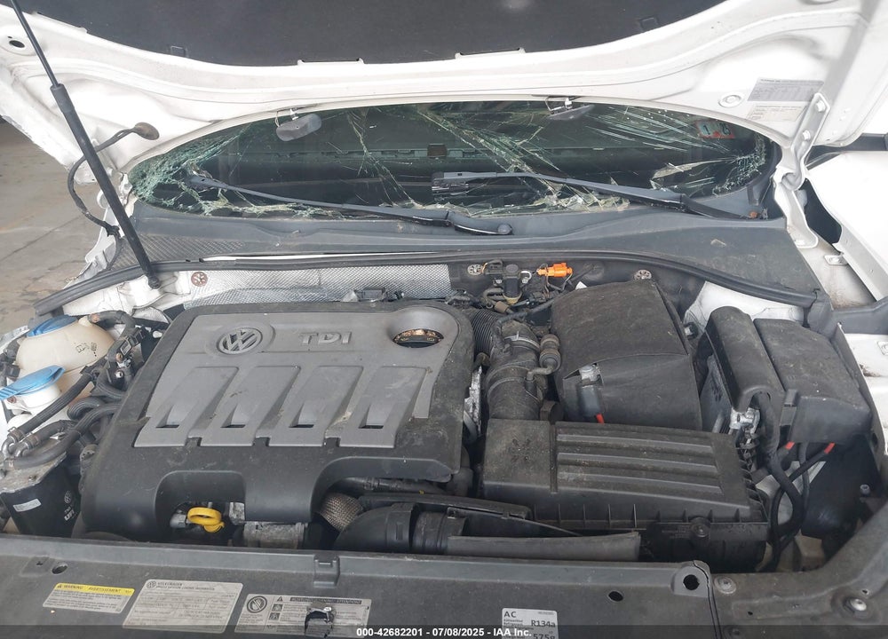 2014 VOLKSWAGEN PASSAT VIN: 1VWBN7A32EC075295