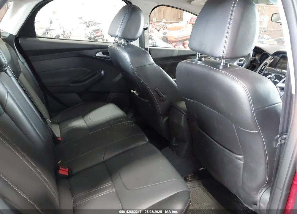 2014 FORD FOCUS VIN: 1FADP3J22EL308703