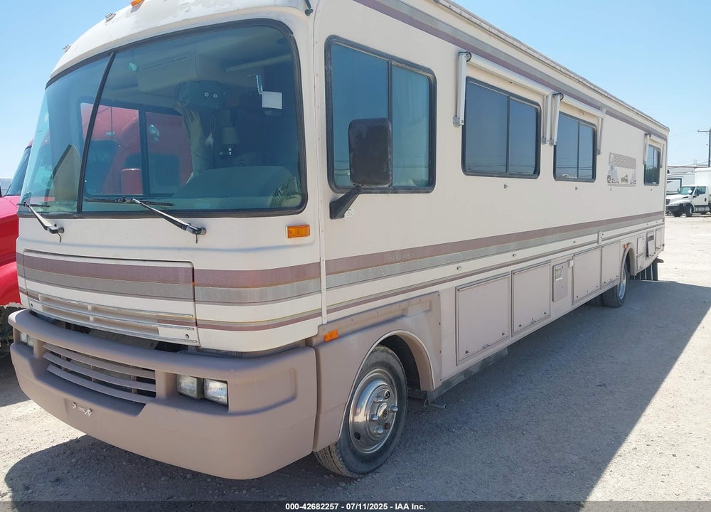 1994 OSHKOSH MOTOR TRUCK CO. CHASSIS X LINE VIN: 4CDR6ER21R2304445