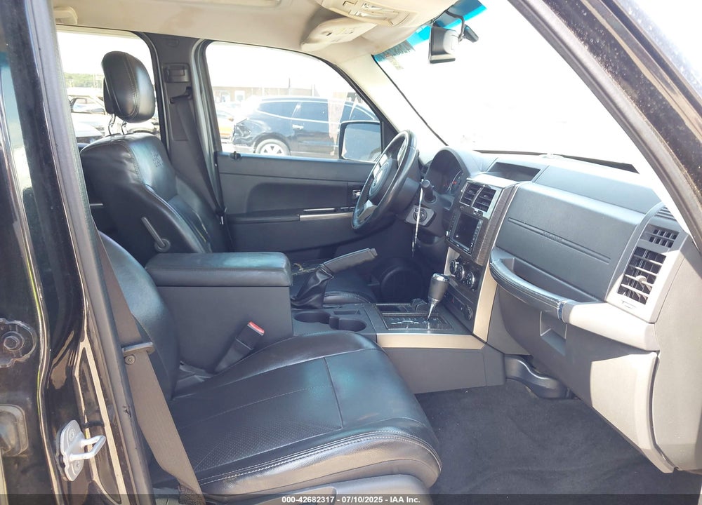 2011 JEEP LIBERTY VIN: 1J4PN5GK3BW534639