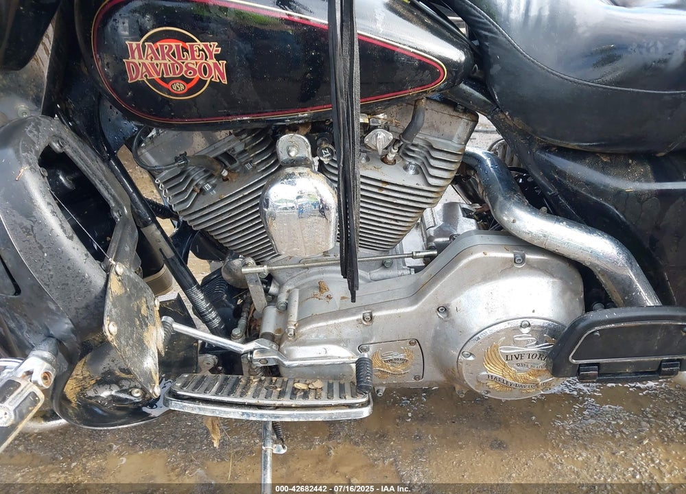 2002 HARLEY-DAVIDSON FLHT VIN: 1HD1DDV132Y656570