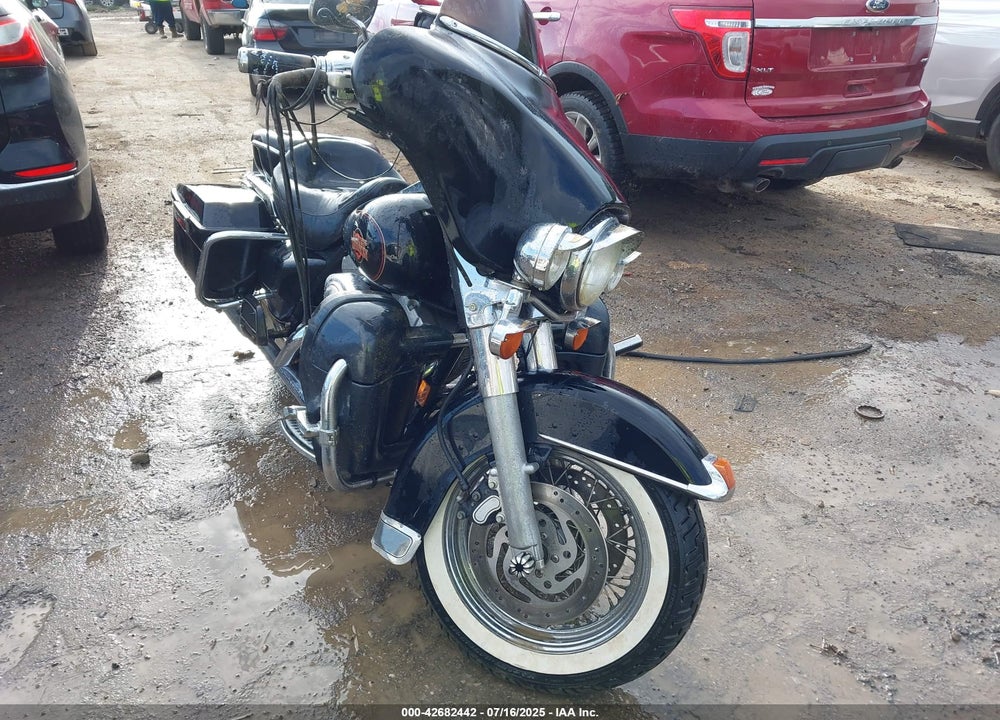 2002 HARLEY-DAVIDSON FLHT VIN: 1HD1DDV132Y656570