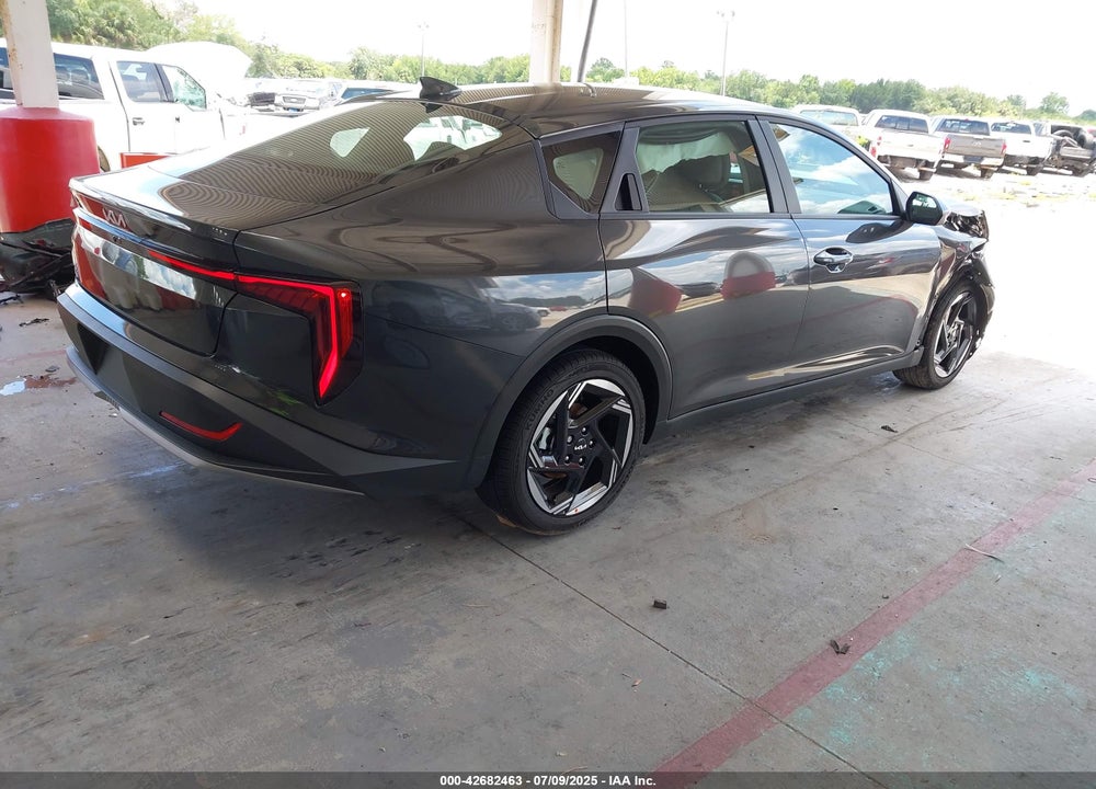 2025 KIA K4 VIN: 3KPFU4DE6SE126613