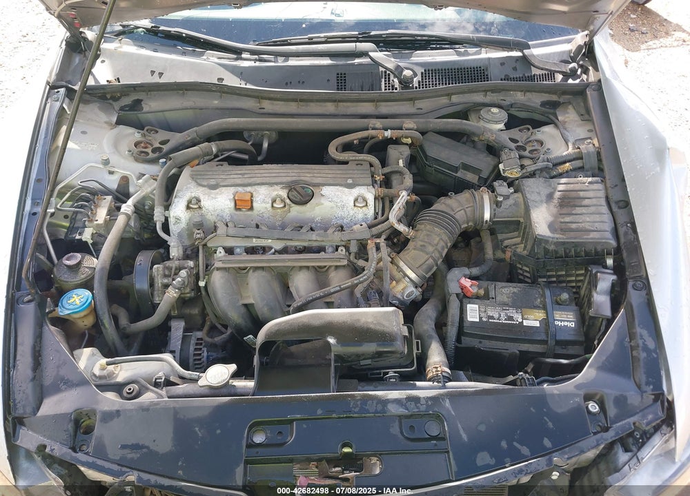 2010 HONDA ACCORD 2.4 EX VIN: 1HGCS1B73AA015645