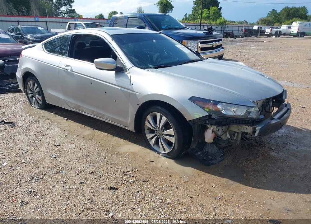 2010 HONDA ACCORD 2.4 EX VIN: 1HGCS1B73AA015645