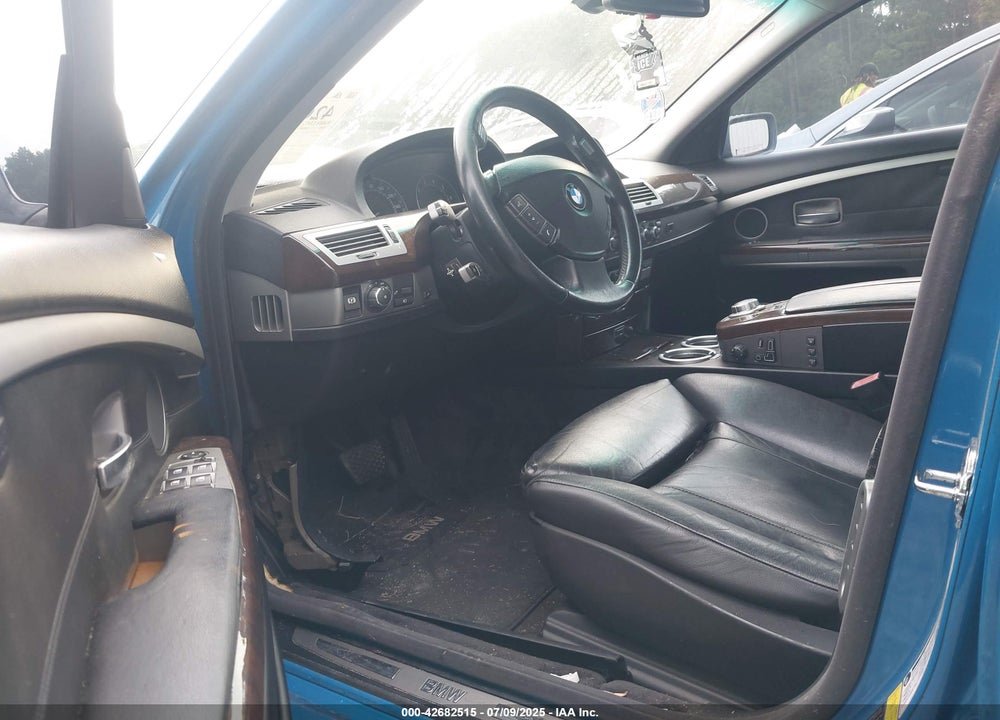 2006 BMW 750LI VIN: WBAHN83506DT59499