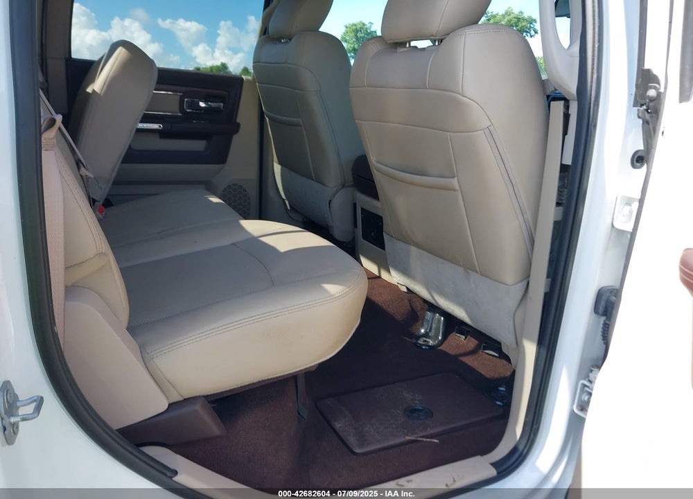 2017 RAM 2500 VIN: 3C6UR5FLXHG518900
