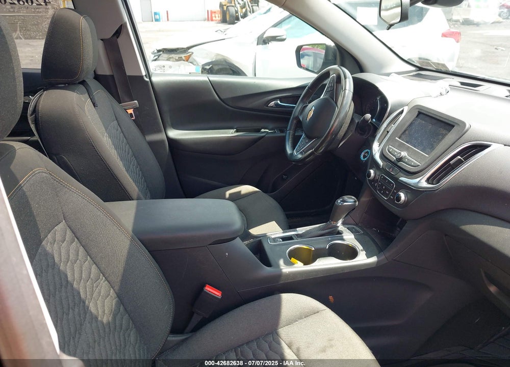 2021 CHEVROLET EQUINOX VIN: 3GNAXUEV1ML329544