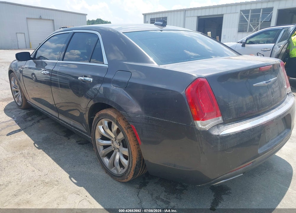 2018 CHRYSLER 300 VIN: 2C3CCAEG2JH193740