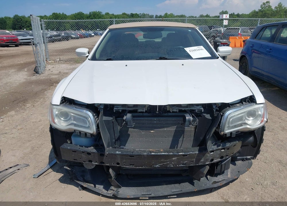 2012 CHRYSLER 300 VIN: 2C3CCAAG6CH105264