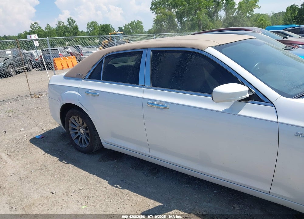 2012 CHRYSLER 300 VIN: 2C3CCAAG6CH105264