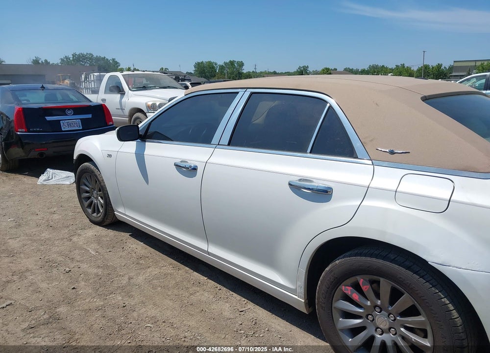 2012 CHRYSLER 300 VIN: 2C3CCAAG6CH105264