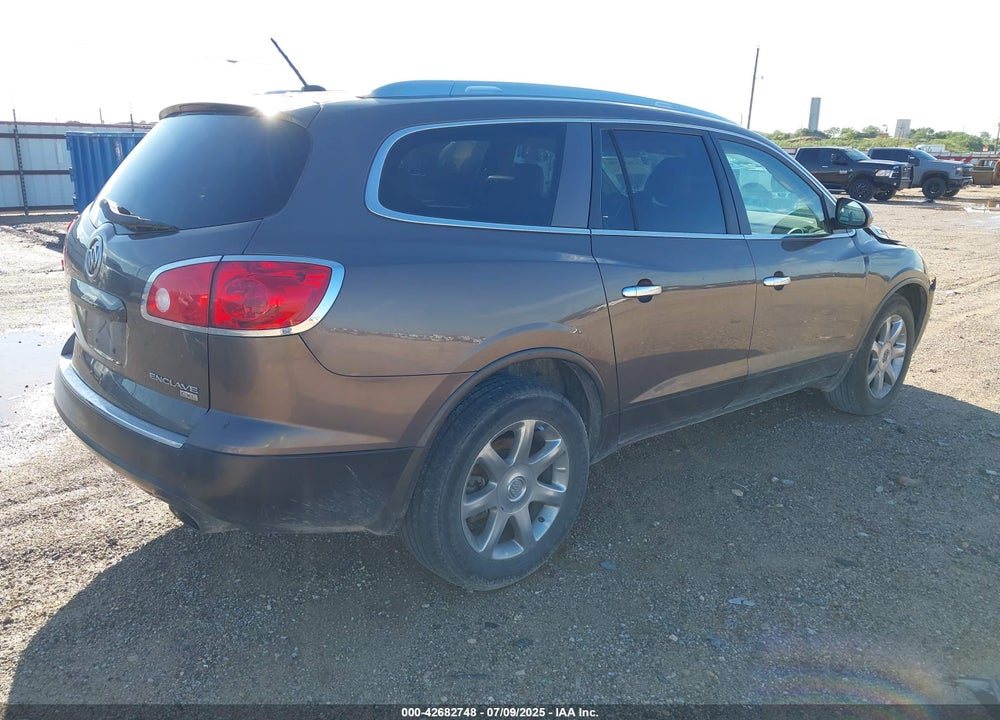 2008 BUICK ENCLAVE CXL VIN: 5GAER23758J251393