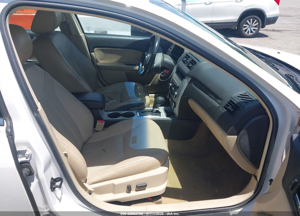 2011 MERCURY MILAN VIN: 3MEHM0JG7BR603614