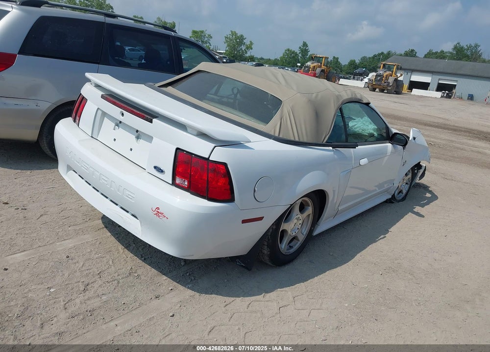 2003 FORD MUSTANG VIN: 1FAFP444X3F378411