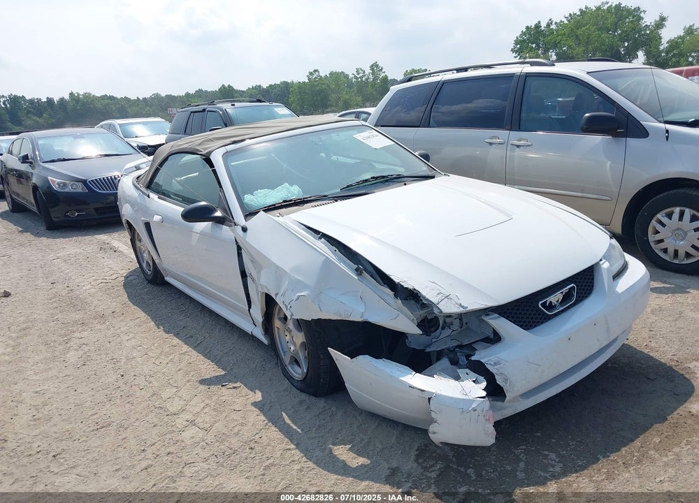 2003 FORD MUSTANG VIN: 1FAFP444X3F378411