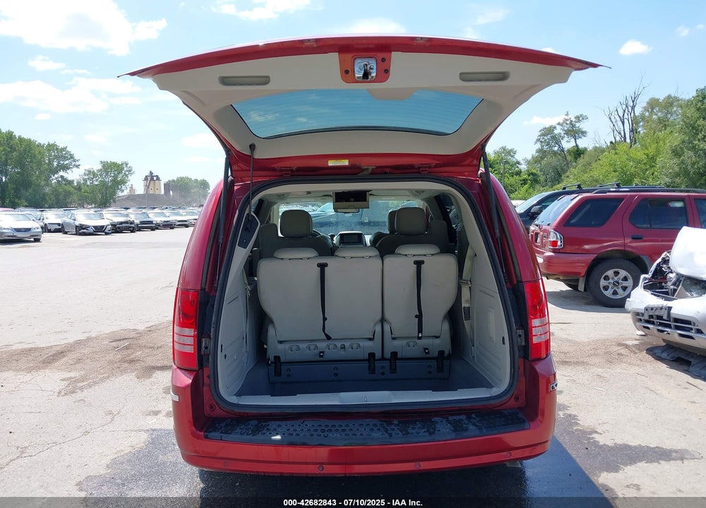 2008 CHRYSLER TOWN & COUNTRY LIMITED VIN: 2A8HR64X98R106041