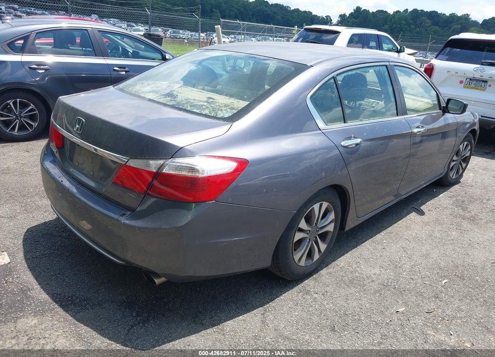 2015 HONDA ACCORD VIN: 1HGCR2F31FA085502