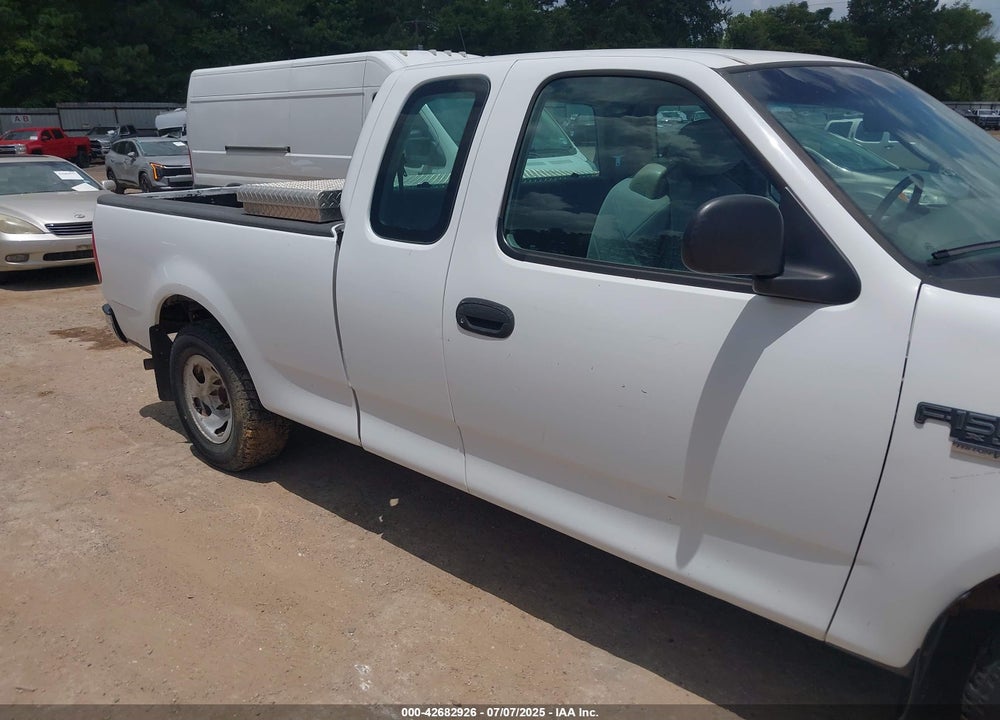 2004 FORD F-150 HERITAGE XL/XLT VIN: 2FTRX17WX4CA45254