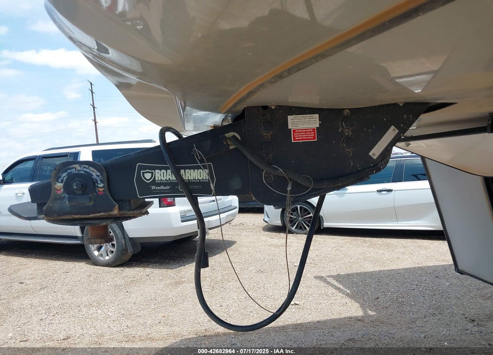2021 COUGAR 35' 5TH WHEEL VIN: 4YDF3642XM2509150
