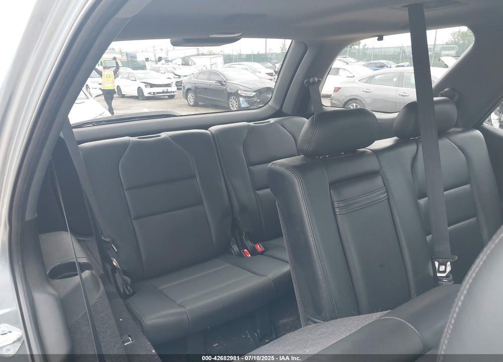 2001 ACURA MDX VIN: 2HNYD18681H529547