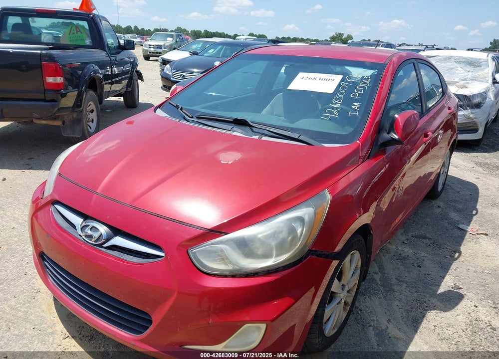 2013 HYUNDAI ACCENT VIN: KMHCU4AE8DU431263
