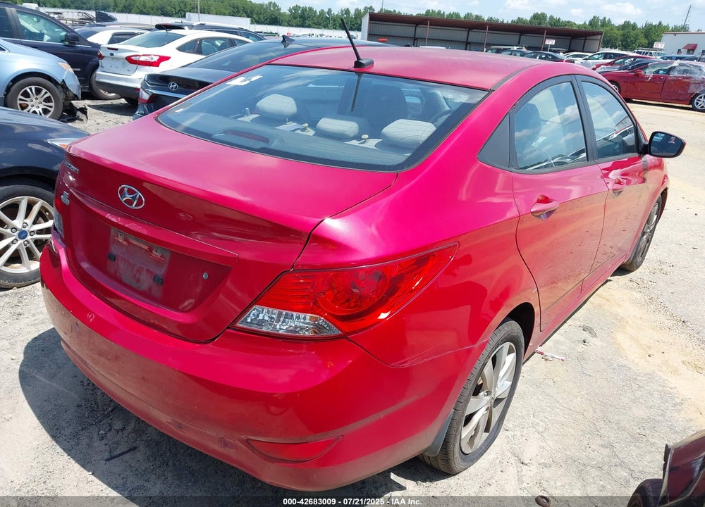 2013 HYUNDAI ACCENT VIN: KMHCU4AE8DU431263