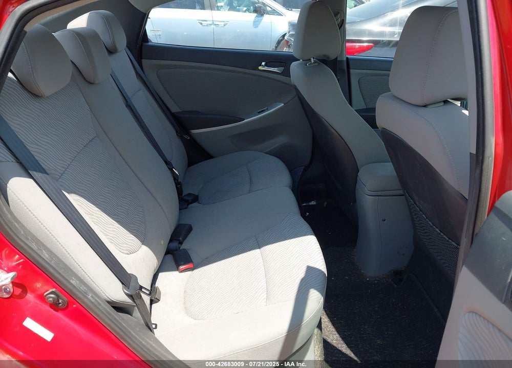 2013 HYUNDAI ACCENT VIN: KMHCU4AE8DU431263
