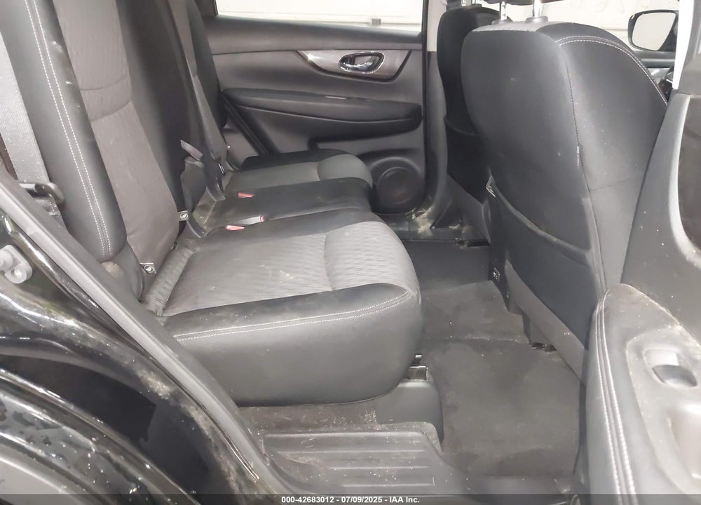 2019 NISSAN ROGUE VIN: JN8AT2MV4KW378663