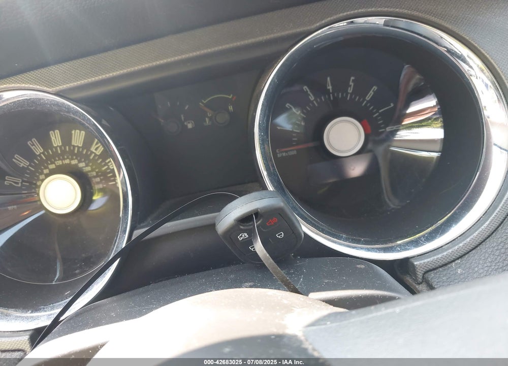 2011 FORD MUSTANG GT VIN: 1ZVBP8CF8B5116391
