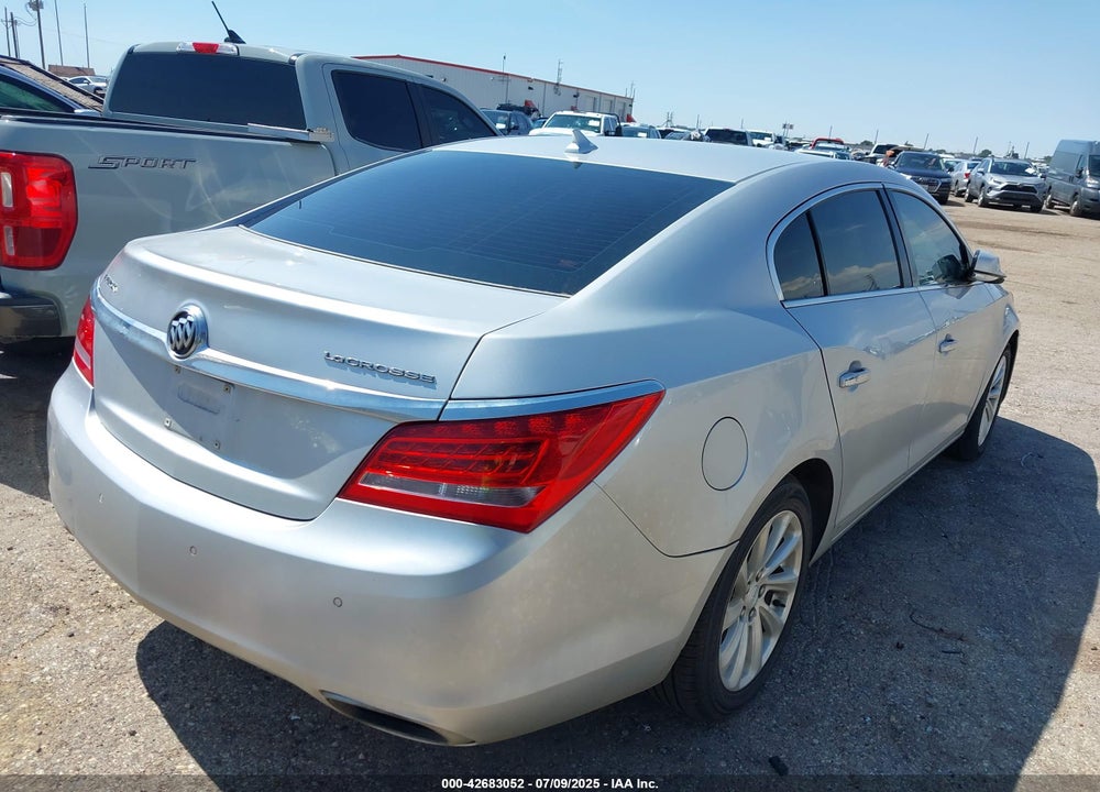 2014 BUICK LACROSSE VIN: 1G4GB5G33EF251102