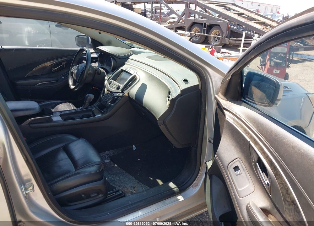 2014 BUICK LACROSSE VIN: 1G4GB5G33EF251102