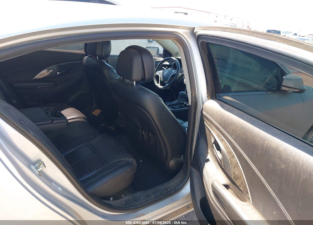2014 BUICK LACROSSE VIN: 1G4GB5G33EF251102