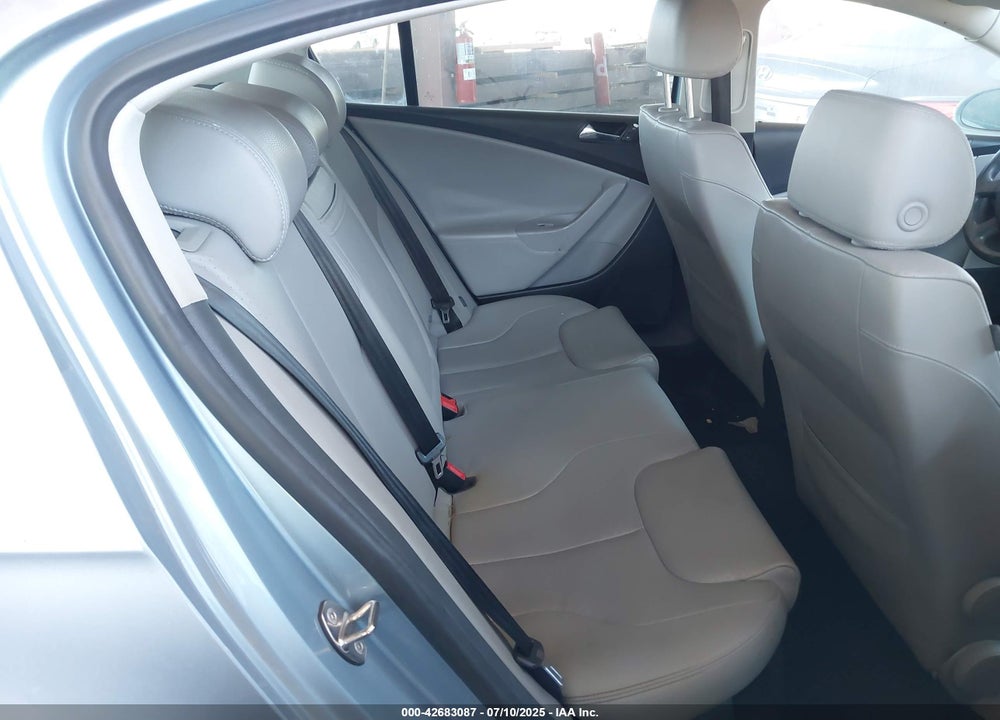 2006 VOLKSWAGEN PASSAT VIN: WVWAK93C46P146815