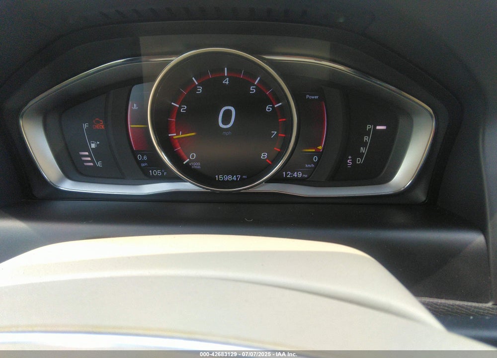 2016 VOLVO XC60 VIN: YV440MDK3G2799742