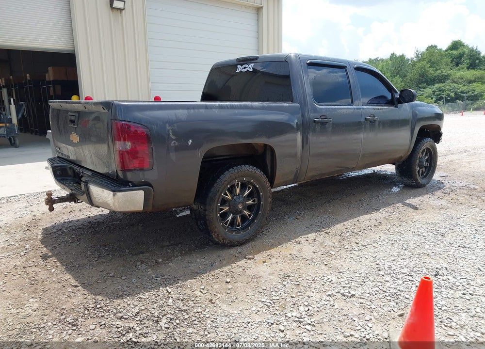 2011 CHEVROLET SILVERADO 1500 VIN: 3GCPKSEA5BG216494