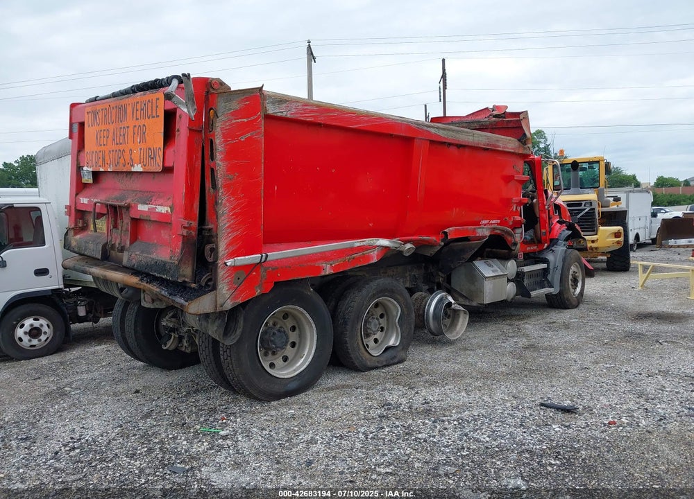 2008 MACK 800 GU800 VIN: 1M1AX16Y18M001830