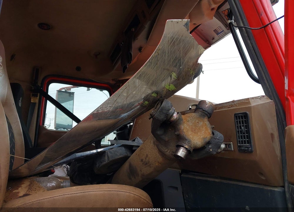 2008 MACK 800 GU800 VIN: 1M1AX16Y18M001830